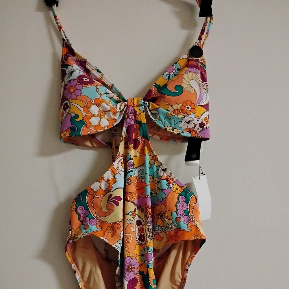 Boho Floral One-Piece Cut-Out Swimsuit Sz. M